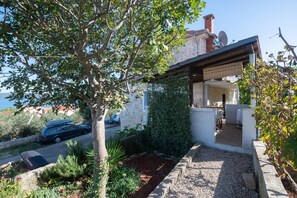 House | Garden - MY Dalmatia - Sea View Holiday Home Antonela (Pasman)