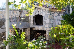 House | Property grounds - MY Dalmatia - Sea View Holiday Home Antonela (Pasman)