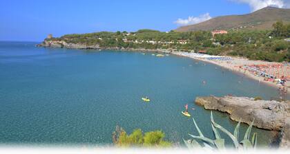 Classic family room for 2 to 4 people