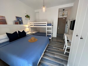 1 habitación, escritorio, cuna de viaje y wifi gratis 