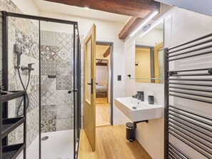 Towels - Růžová 6 by Interhome (Ruzova)