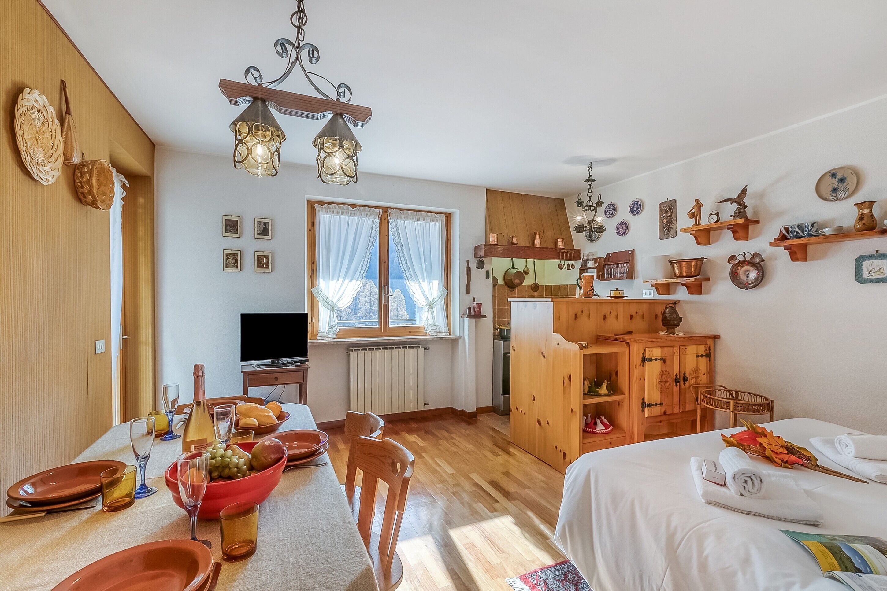 Standard Apartment, Multiple Bedrooms (Appartamento Big Lem) | Dining room