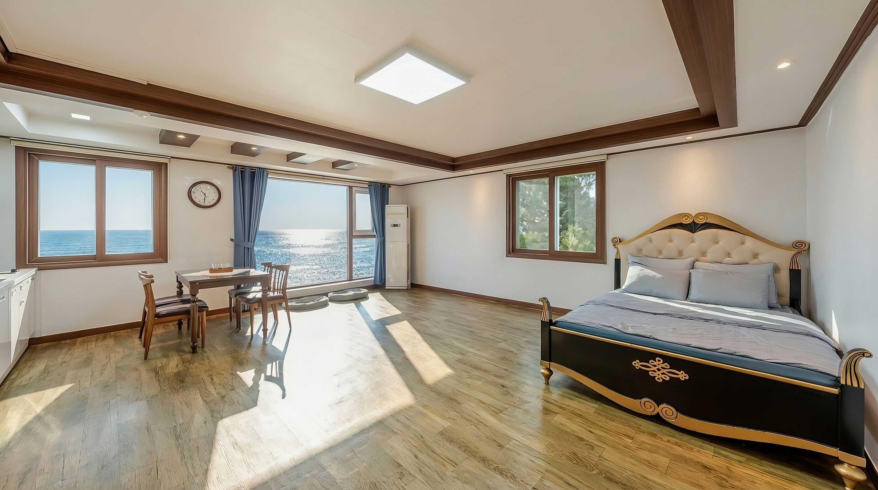 Basic Room, 1 Bedroom (Room 304 (Ocean View)) | 1 bedroom, free WiFi