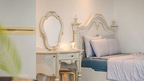 Basic Room, 1 Bedroom (Room 203 (Ocean View)) | 1 bedroom, free WiFi - Haru Stay Donghae (Donghae)