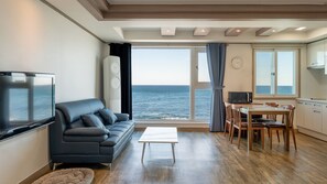 Habitació bàsica, 1 dormitori (Room 303 (Ocean View)) | 1 dormitori i wifi gratuïta 