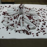 Skrivebord, skrivebord for bærbar PC, wi-fi (inkludert) og sengetøy