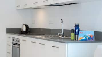 Kühlschrank, Ofen, Geschirrspüler