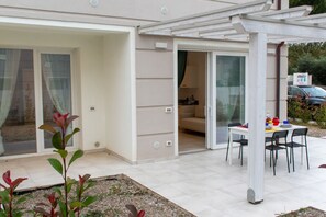 Outdoor dining - Margidore Beach - Maestrale (Capoliveri)