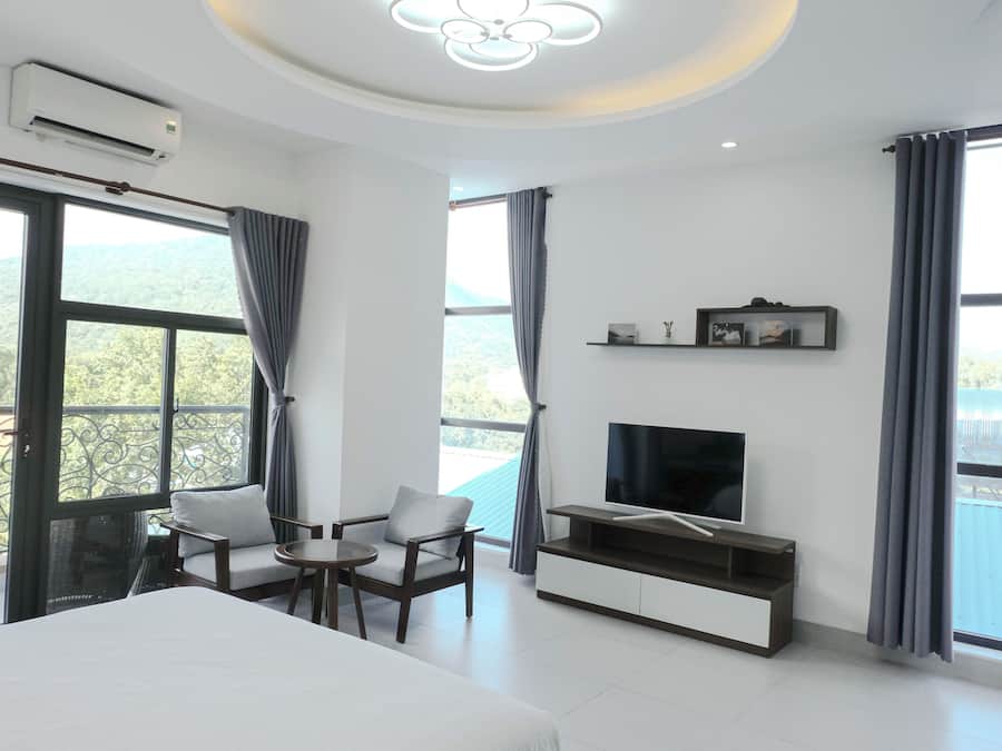 Deluxe Double Room, Balcony, Mountain View