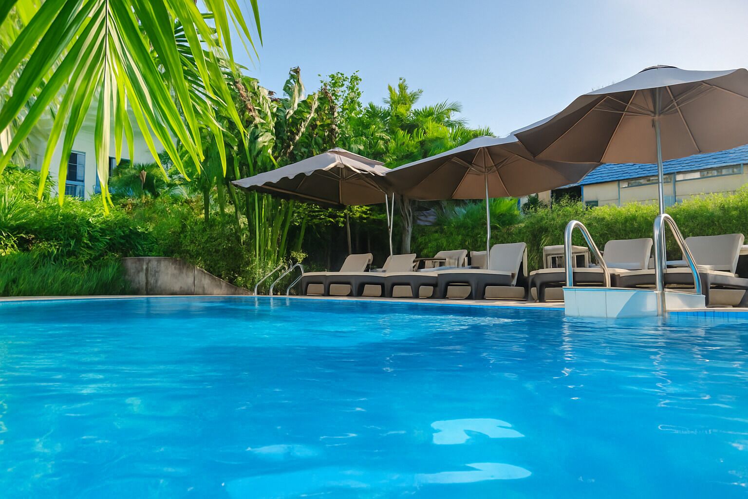 Kolam renang terbuka 