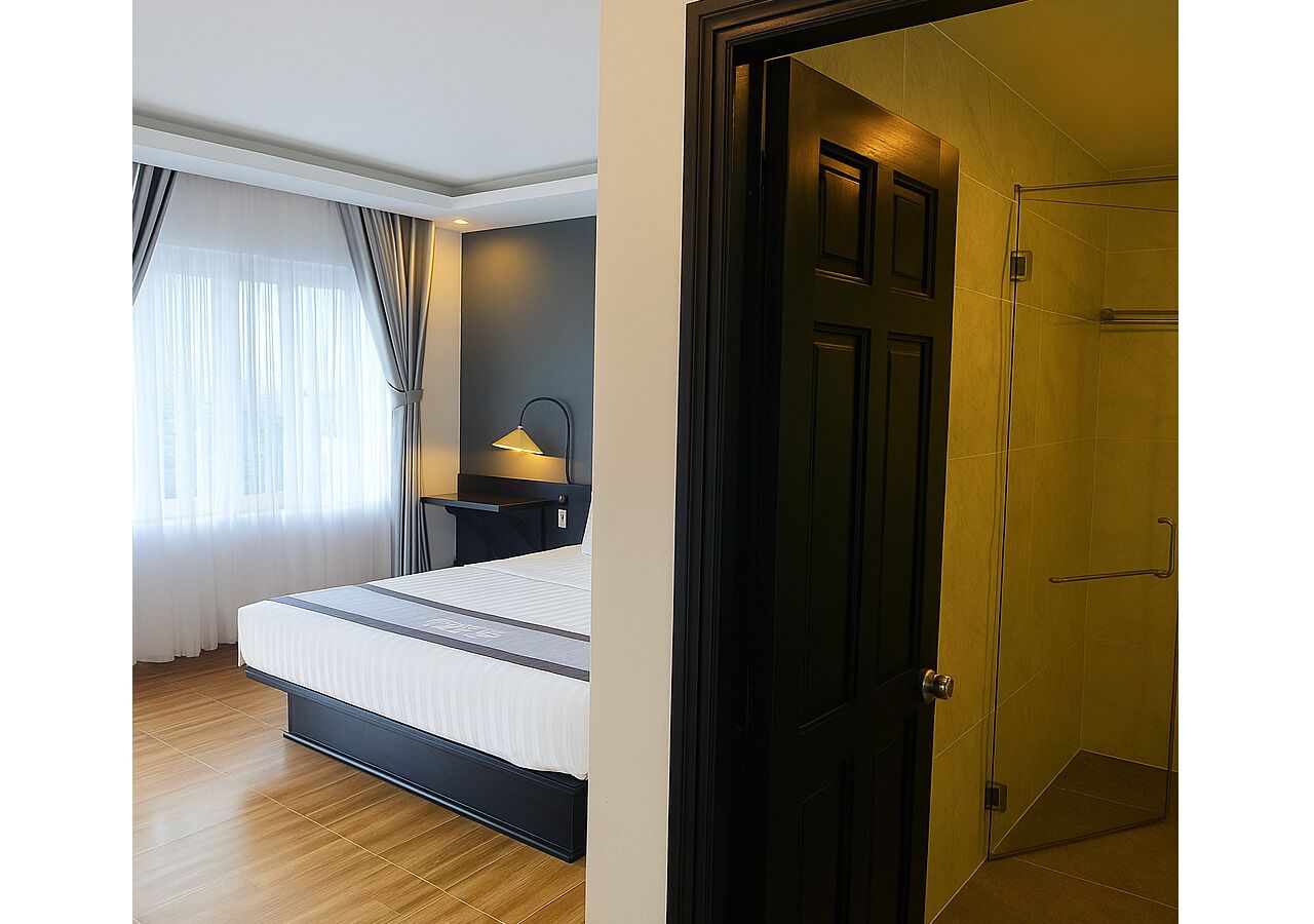 Standard Double Room, Courtyard View | In-room safe, desk, laptop workspace, blackout drapes