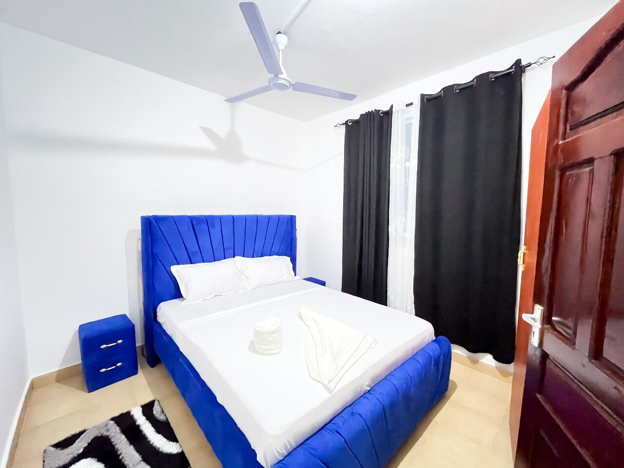 Căn hộ Economy, ban công, quang cảnh thành phố | Bàn ủi/dụng cụ ủi quần áo, truy cập Internet không dây miễn phí 