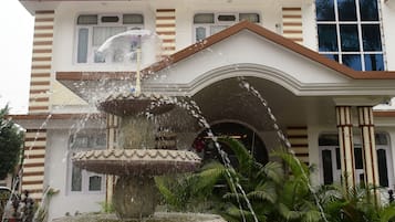 Fachada da propriedade