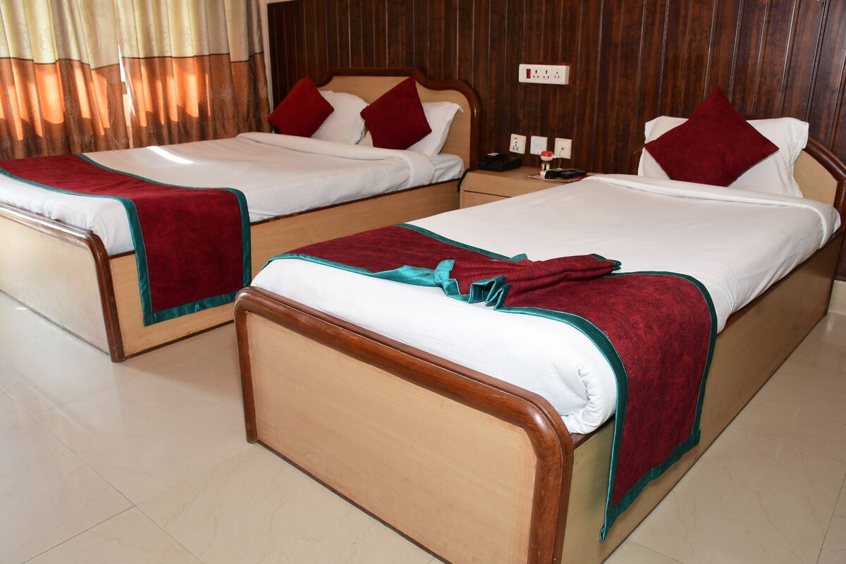 Deluxe Room, City View | WiFi (free)