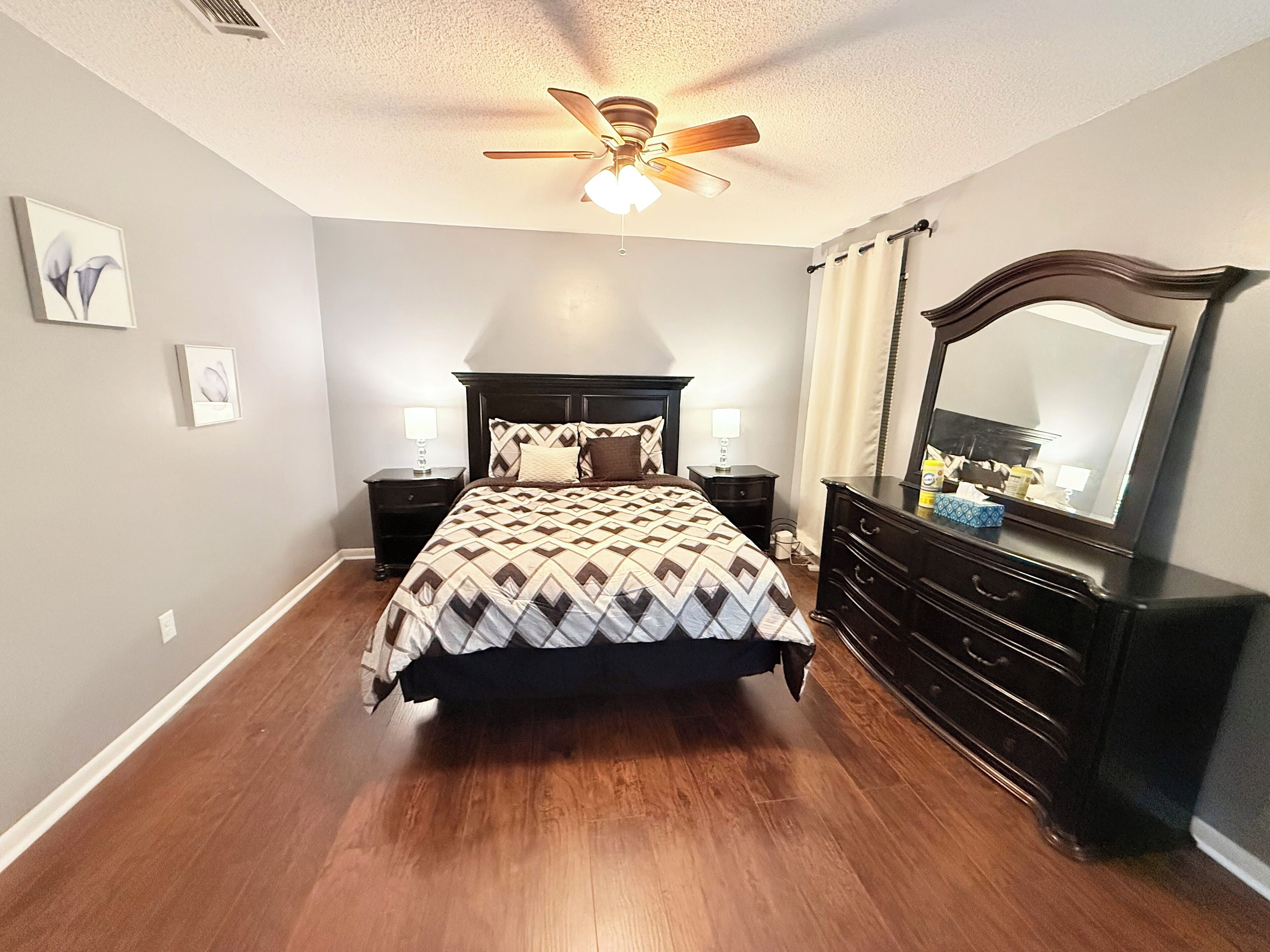 3 Schlafzimmer, Bügeleisen/Bügelbrett, WLAN, Bettwäsche