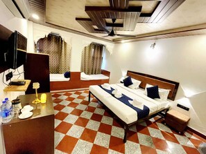 Deluxe Room | Free WiFi - The Lake Haveli (Udaipur)