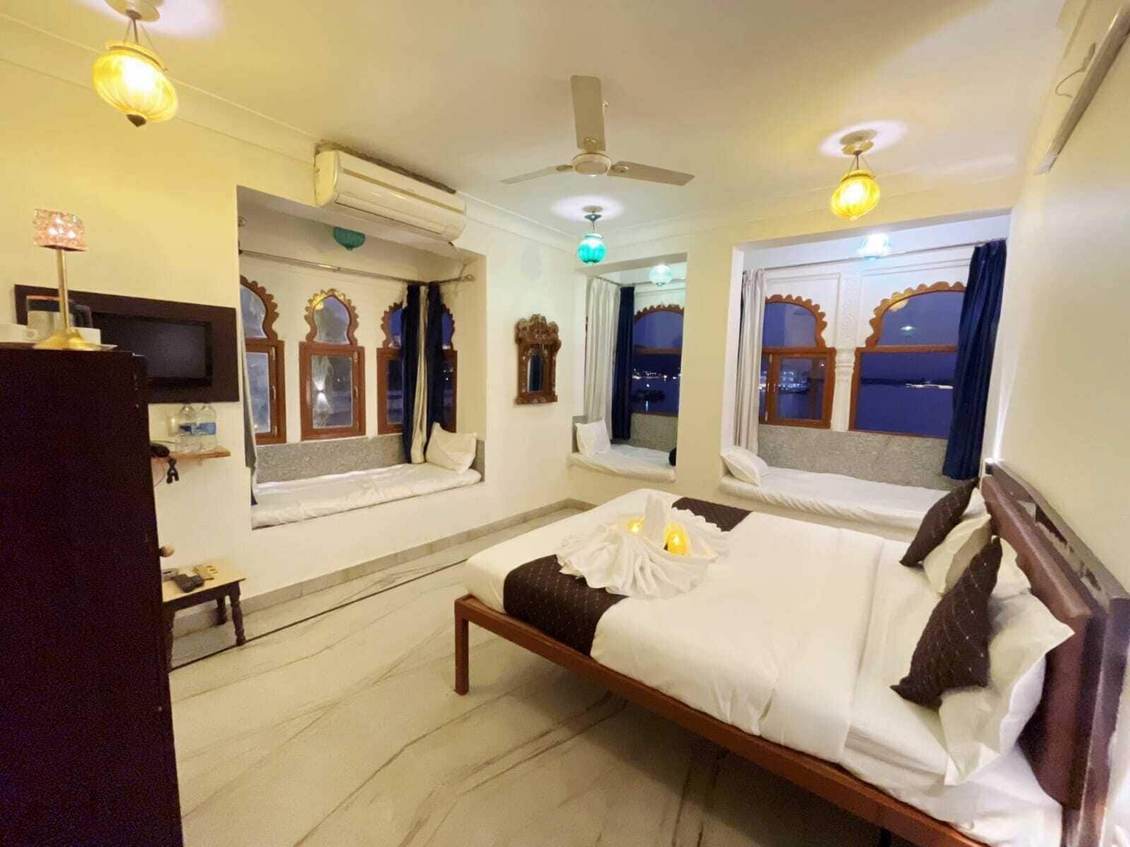 Deluxe Room | Free WiFi