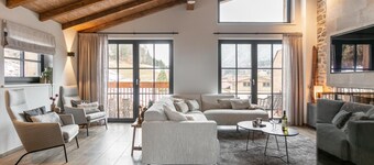 Exclusive AlpinLodge with Wellness near Flachau