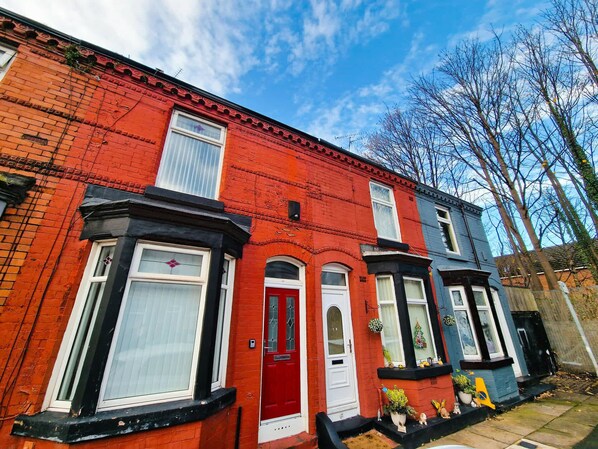 Luokittelematon kuva, 1 kautta 23, painike