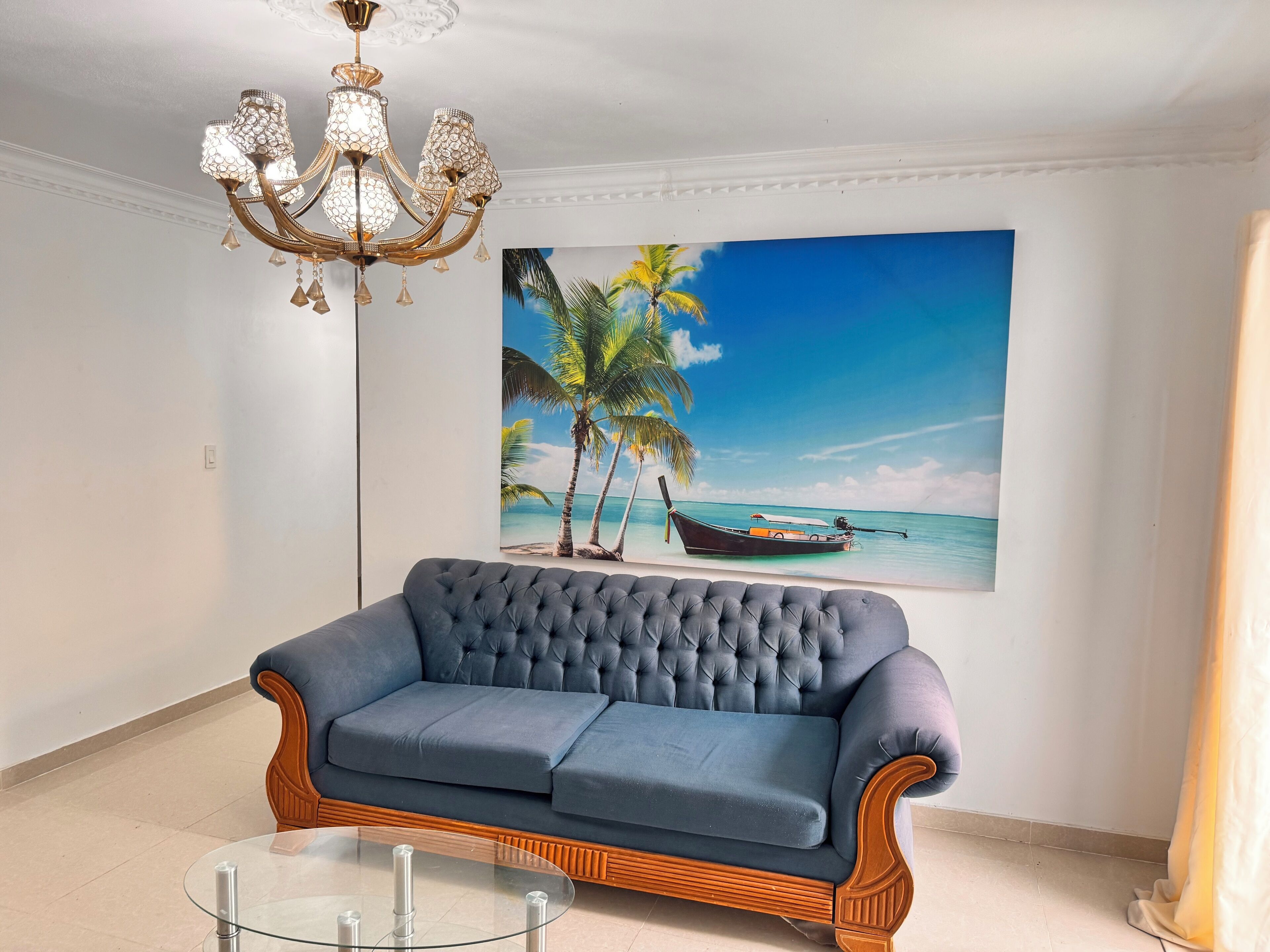 Apartment, 4 Bedrooms, Smoking, Balcony | Living room