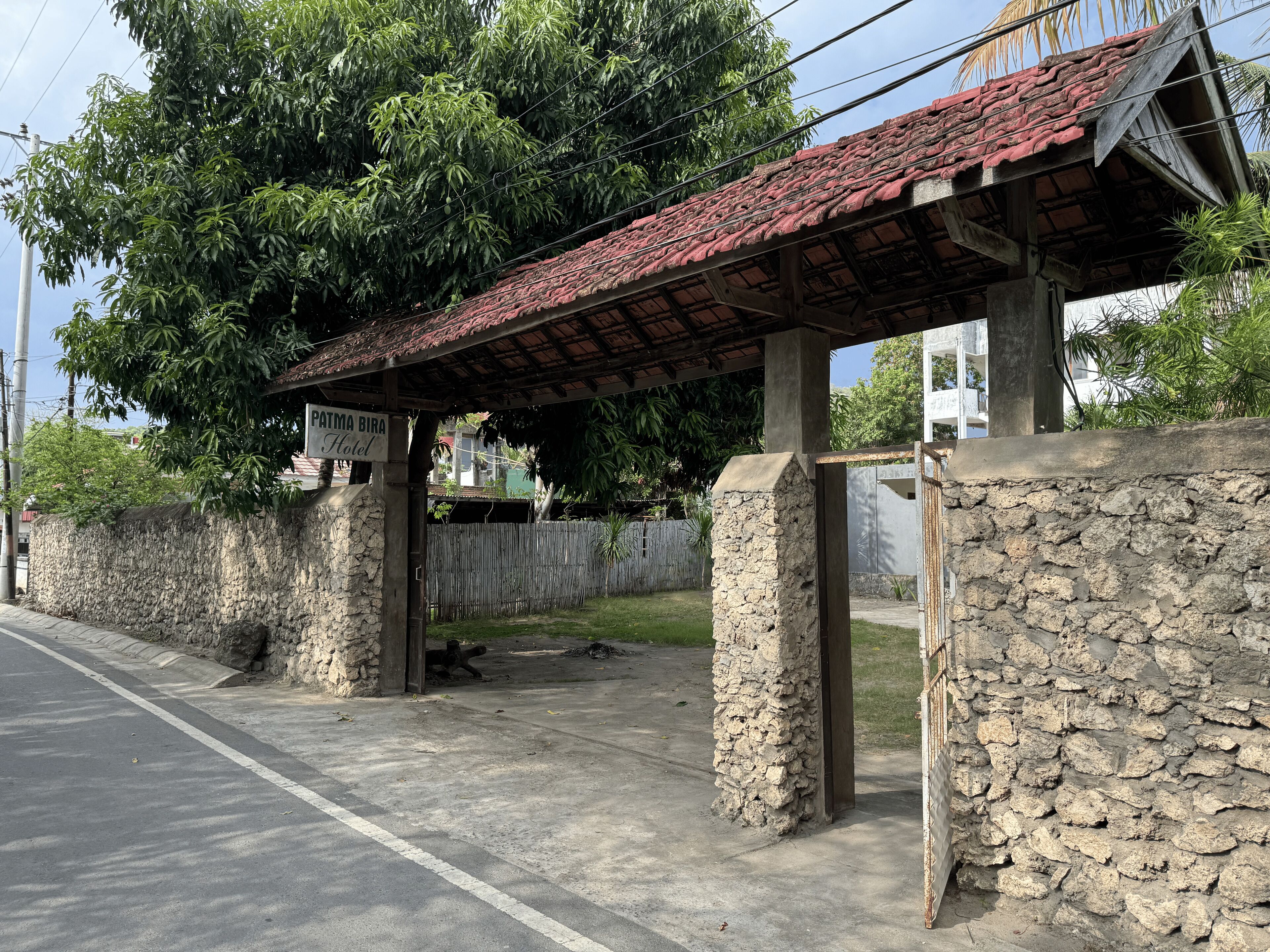 Fachada de la propiedad