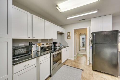 WFH-Friendly! Efficiency Studio in Lindale