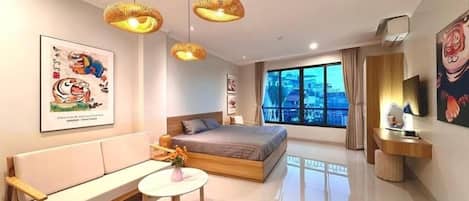 华丽客房, 阳台, 城市景观 | 办公桌、笔记本电脑工作区、旅行婴儿床、折叠床/加床(额外收费)