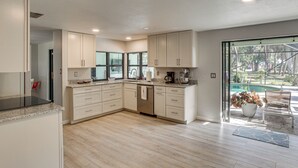 Coffee/tea maker, fridge, microwave, stovetop - Port Charlotte Home w/ Heated Pool & Yard! (Port Charlotte)