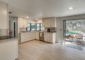 Fridge, microwave, stovetop, dishwasher - Port Charlotte Home w/ Heated Pool & Yard! (Port Charlotte)
