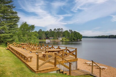 Quiet Lake Nokomis Cabin, 8 Mi to Dtwn Tomahawk!