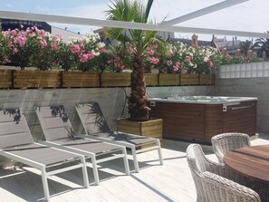 Apartment - Sitges Spaces Mediterranean Apartments 4 Bedroom (Sitges)