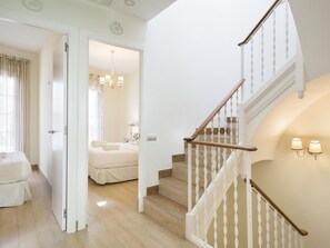 Villa | 4 bedrooms - Sitges Spaces Beach House 4 Bedrooms (Sitges)