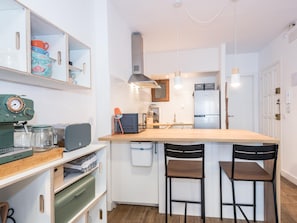 House | 1 bedroom - Sitges Spaces Deluxe Center Studio Monthly Rentals (Sitges)