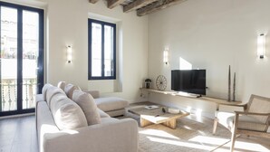 Unclassified image, 3 of 24, button - The Residences At Bartomeu 26 Suite Maricel (Sitges)