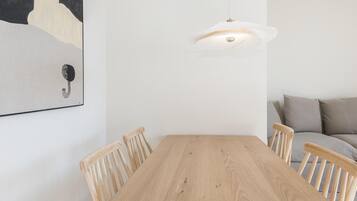 3 bedrooms