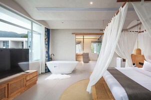 ห้องพรีเมียร์ดับเบิล, วิวสวนหย่อม | บริเวณนั่งเล่น | ทีวี