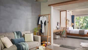 Signature Double Room, Courtyard View | Desk, laptop workspace, blackout curtains, free WiFi