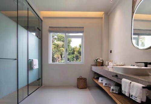 TANG House