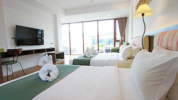 Deluxe Villa, Patio, Pool View | In-room safe, free WiFi