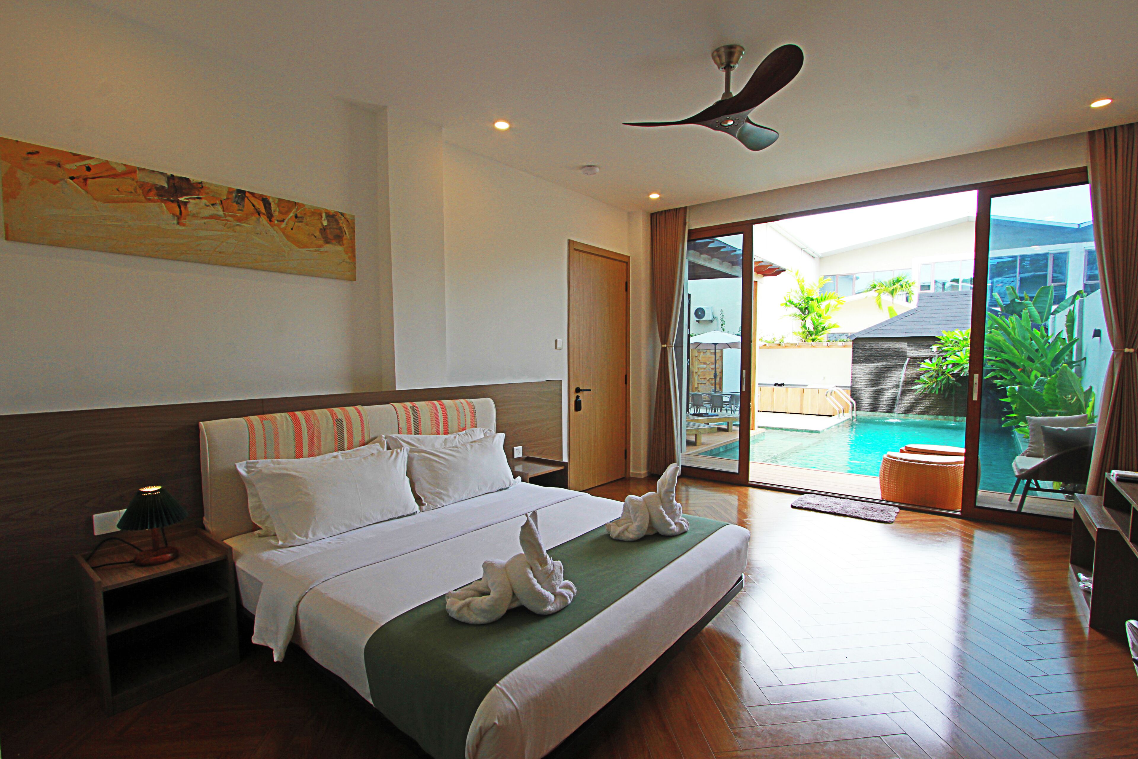 Deluxe Villa, Patio, Pool View | In-room safe, free WiFi