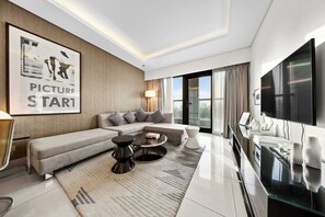 TV - Free housekeeping visits during your stay - StayShort - 1  Bed in Business Bay that Sleeps 2 with Burj Khalifa Views (Business Bay)