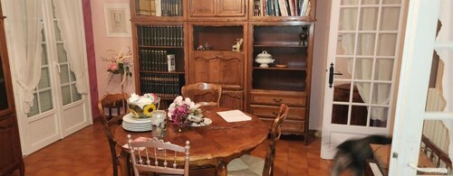 Pleasant 2-bedroom house with AC  and garden in charming La Genétouze