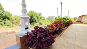 Unclassified image, 5 of 28, button - Hotel Kadam Palace (Kalamgaon kalamkar)