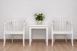 Superior Double Room | Memory-foam beds, desk, free WiFi - Vienna Hotel VN (Ho Chi Minh City)