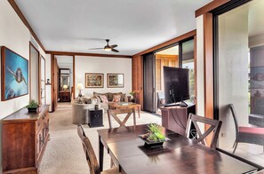 Interior - Ocean View Getaway - Beach Access (Waimea)