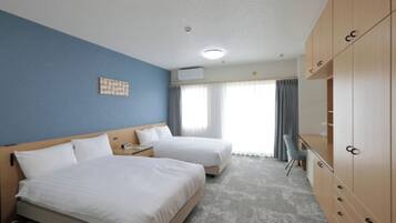 Desk, iron/ironing board, free WiFi, bed sheets