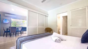 1 bedroom, iron/ironing board, WiFi, bed sheets