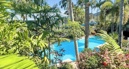 Whitsundays Mango House Studio with Pool