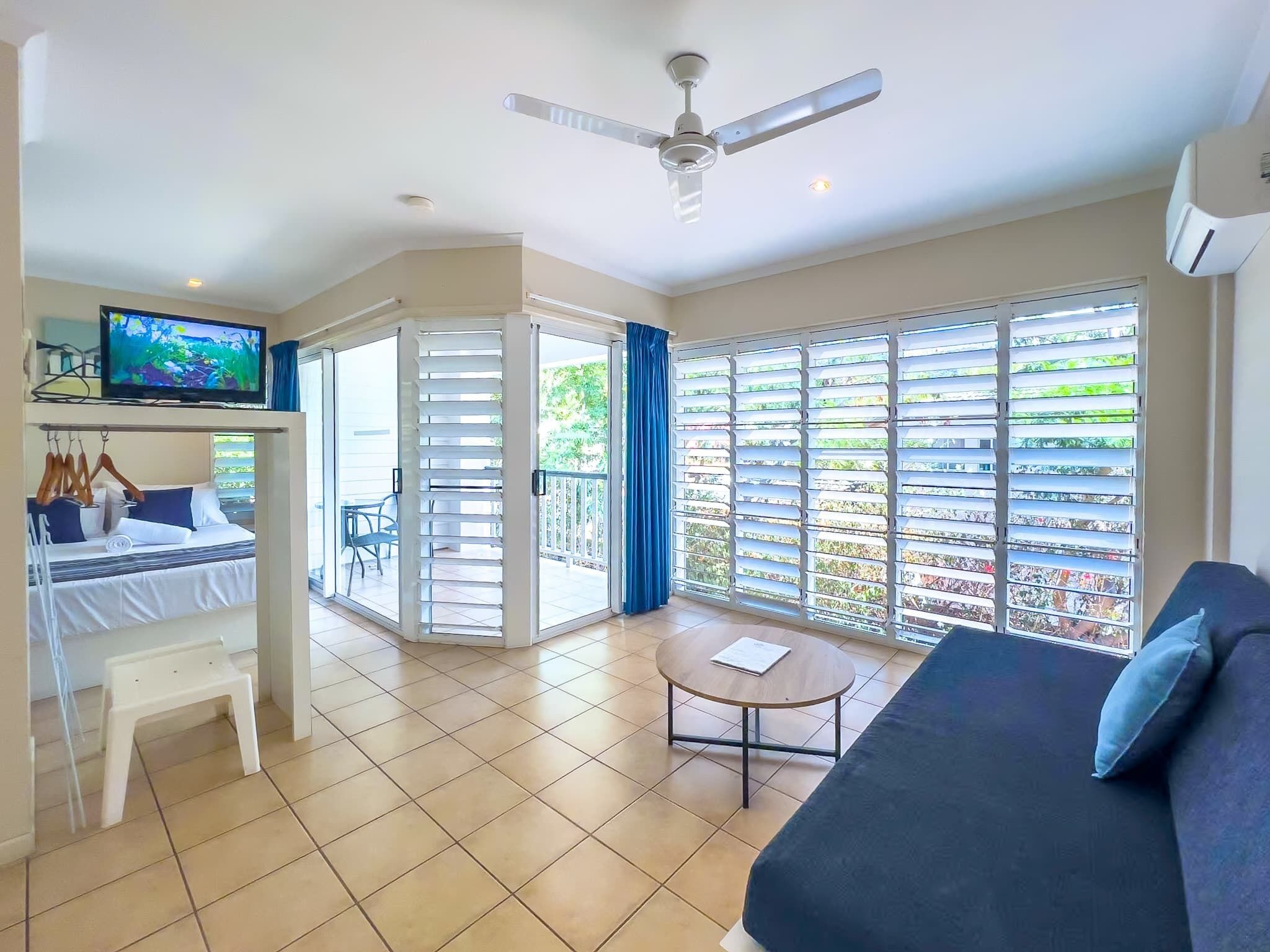 Strykejern/-brett, wi-fi og sengetøy