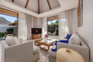 设计别墅, 3 间卧室, 私人游泳池, 泳池景观 | 起居区